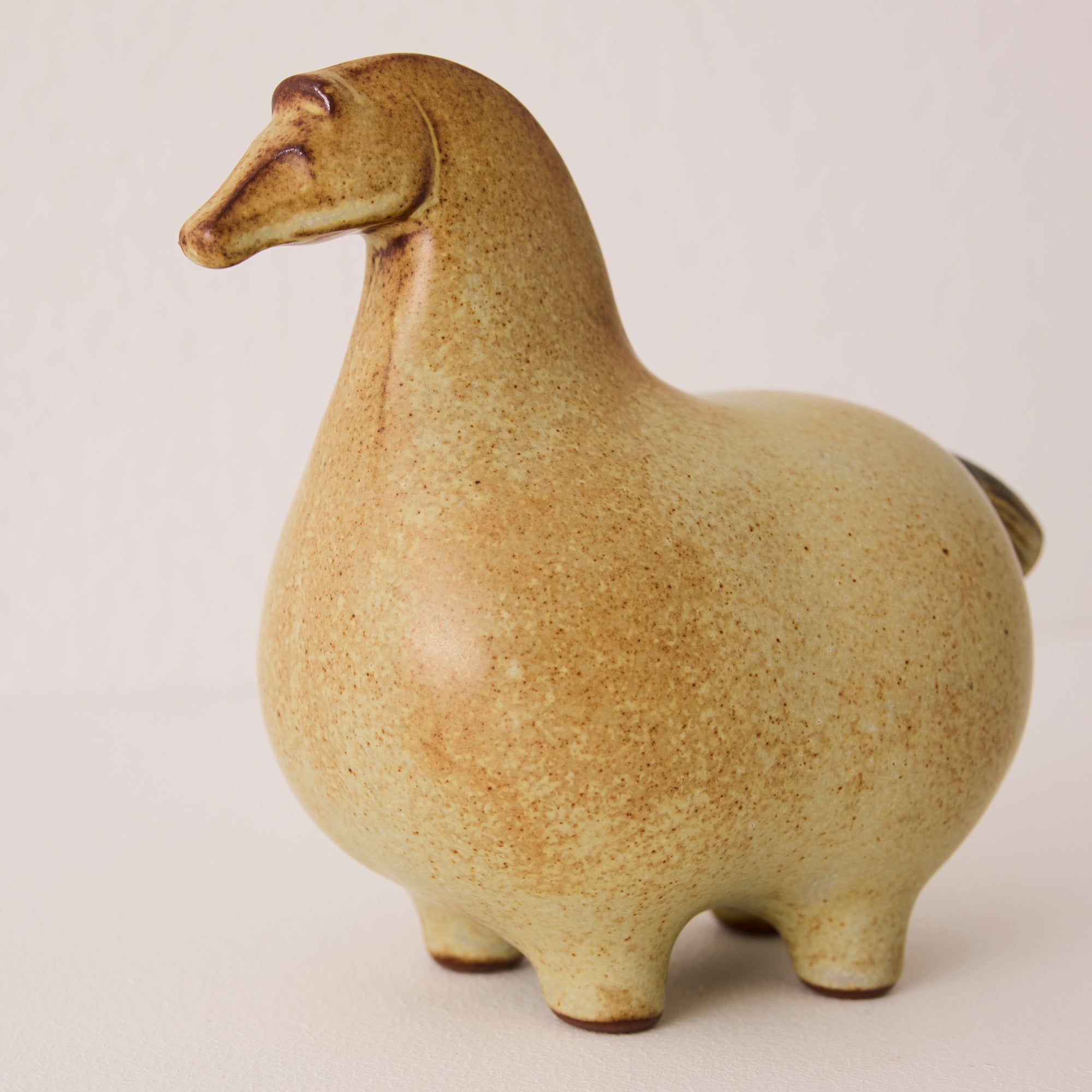 Goodee-Kashiwa Craft-Horse Ornament - Horse Vase - Color - Natural
