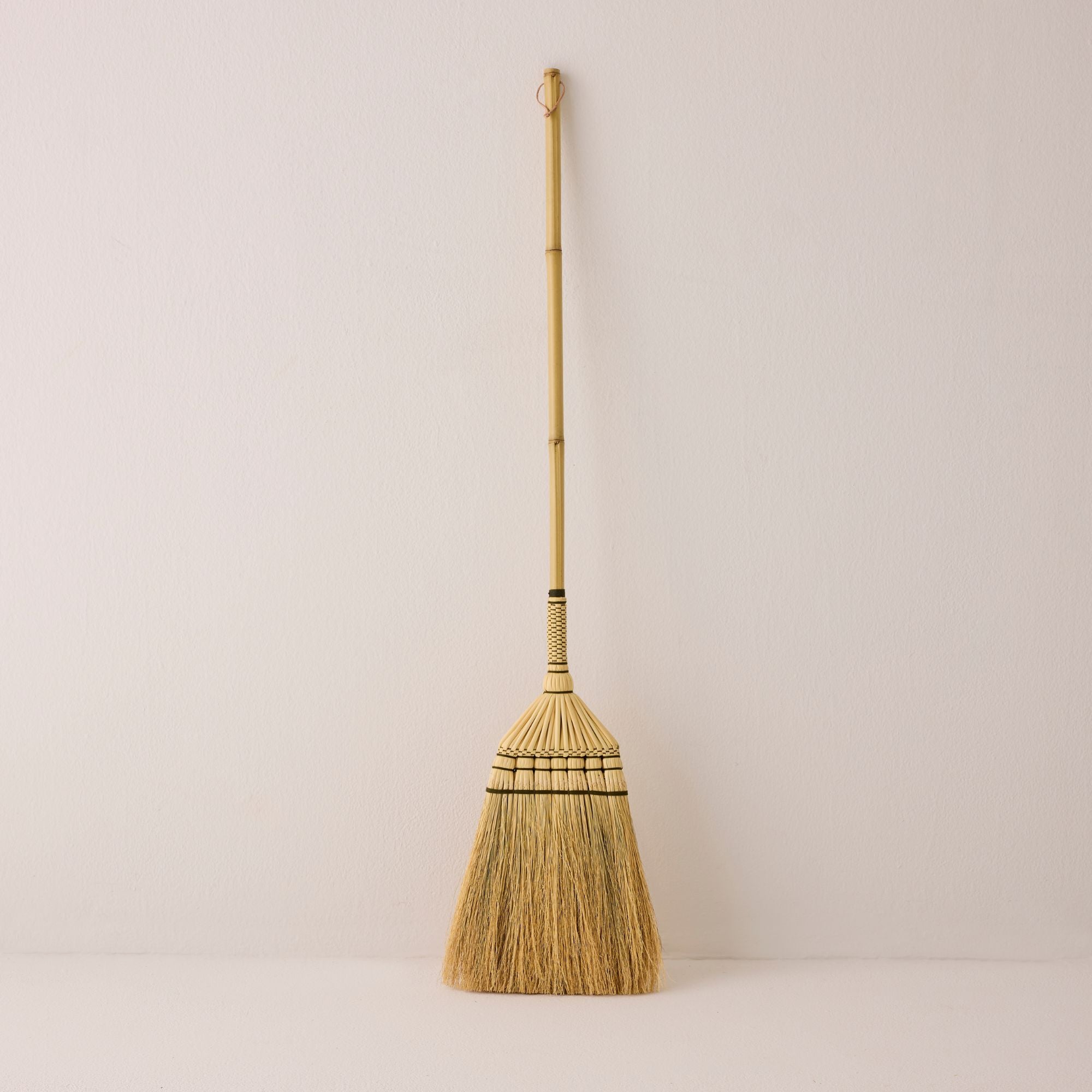 Goodee-Baan Boon-Bamboo Handle Broom - Natural & Olive - Color - Natural & Olive