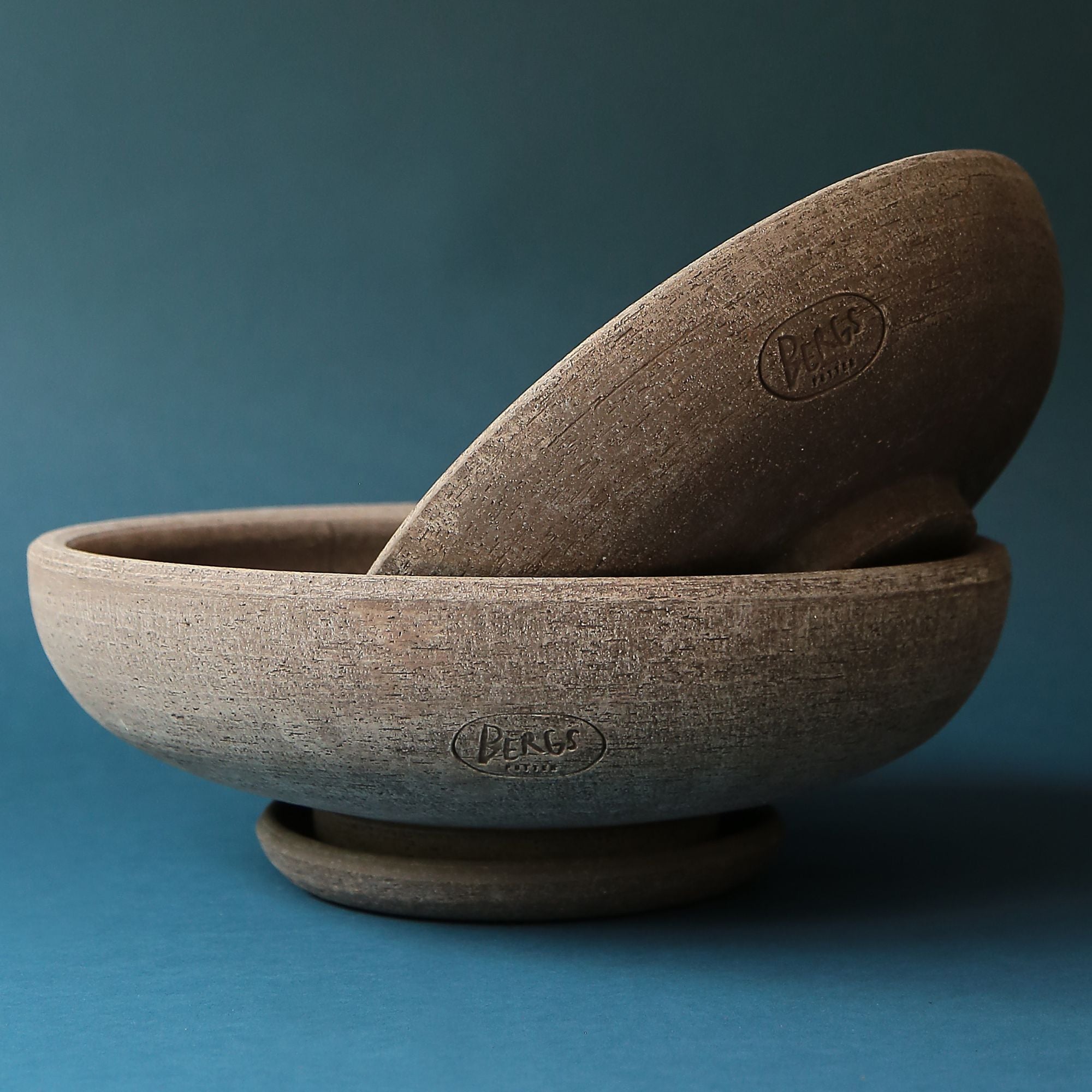 Goodee-Bergs Potter-Ada Bowl & Saucer - Color - Raw Grey