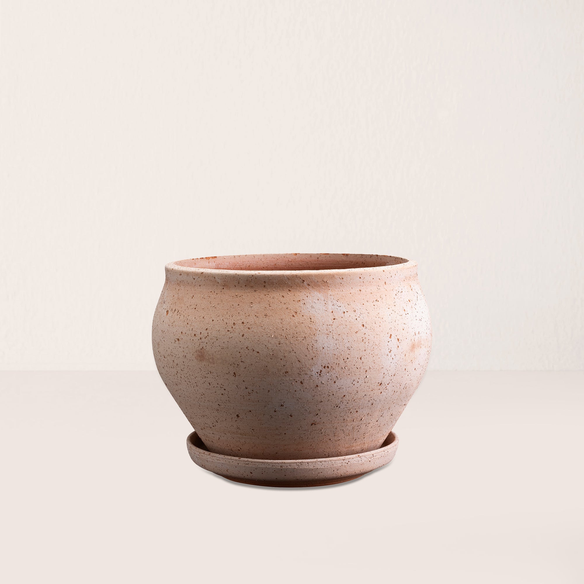 Goodee-Bergs Potter-Delphi Ø24 Low Planter & Saucer - Color - Raw Rosa
