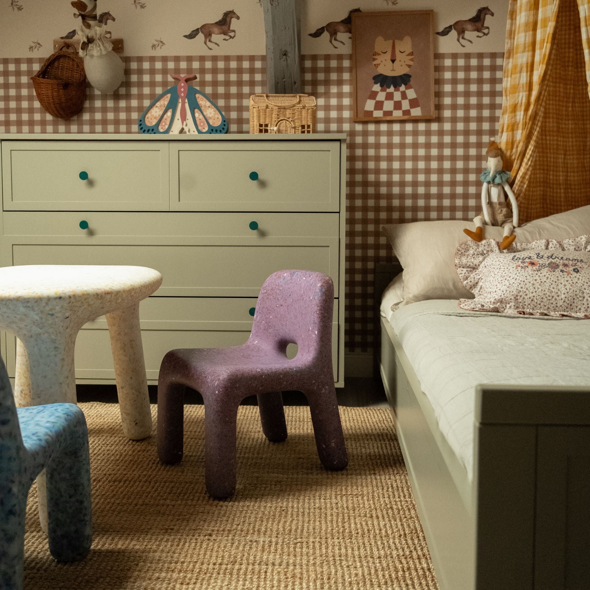 Goodee-Ecobirdy-Charlie Chair - Limited Edition - Color - Mulberry