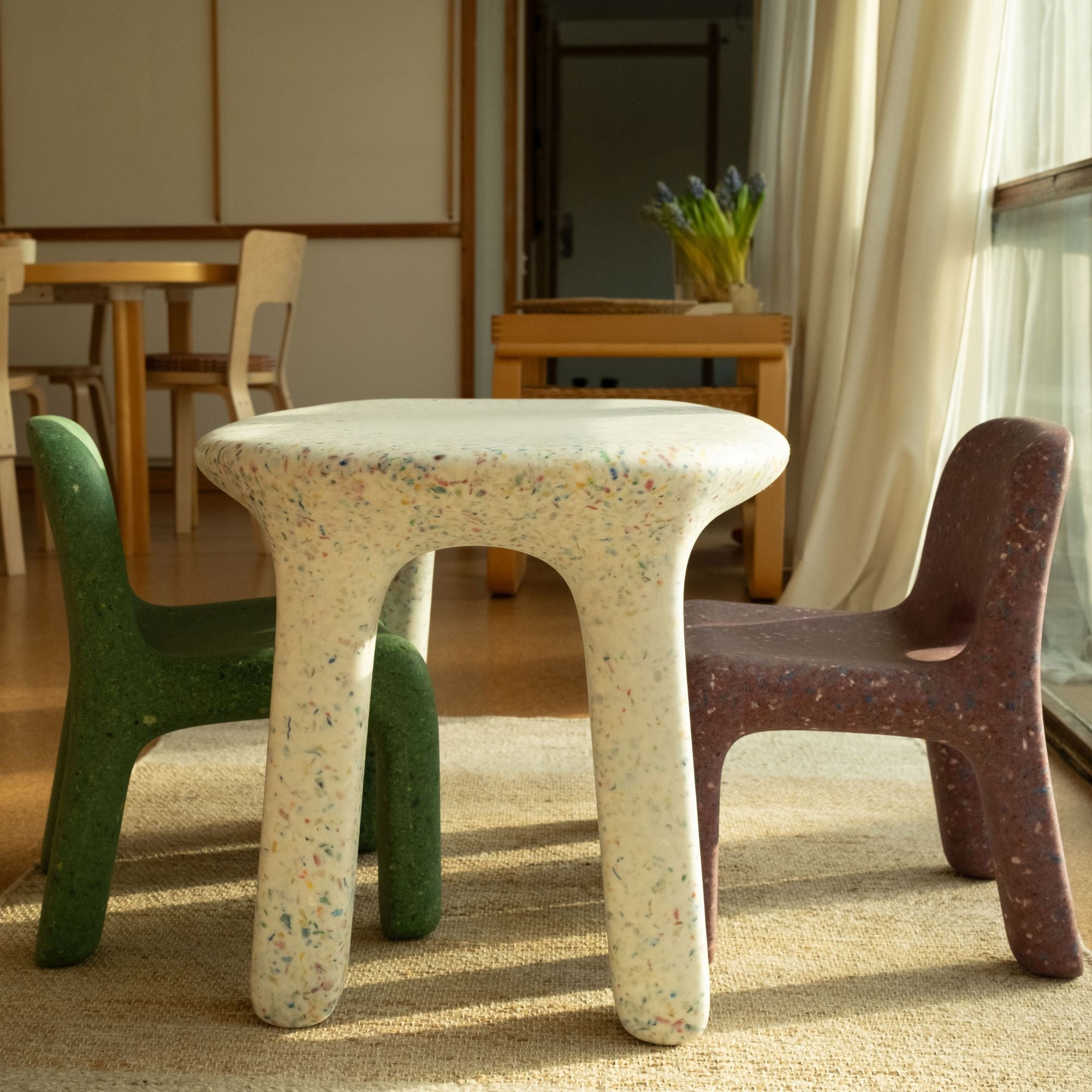 Goodee-Ecobirdy-Charlie Chair - Limited Edition - Color - Mulberry