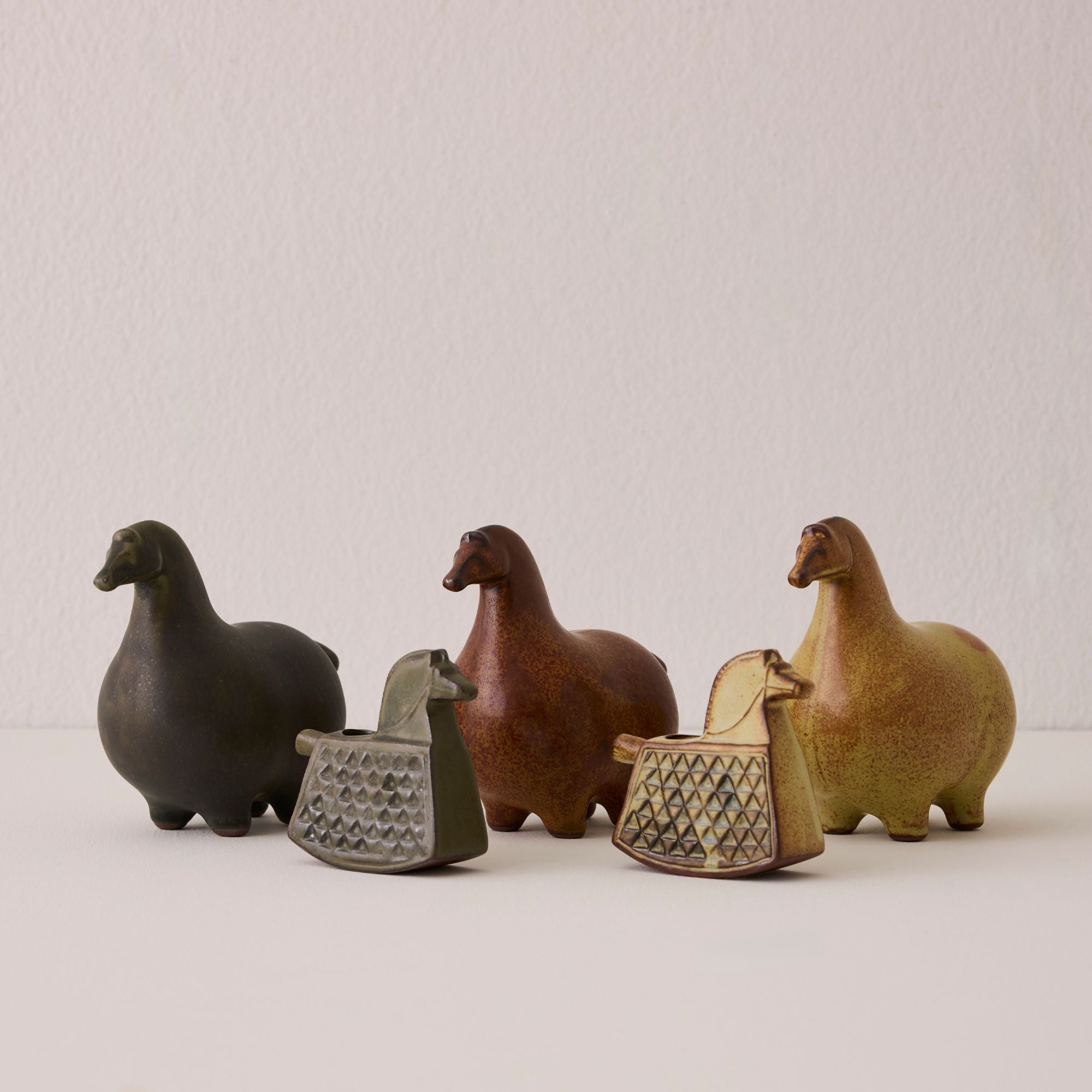 Goodee-Kashiwa Craft- Horse Ornament Horse Vase