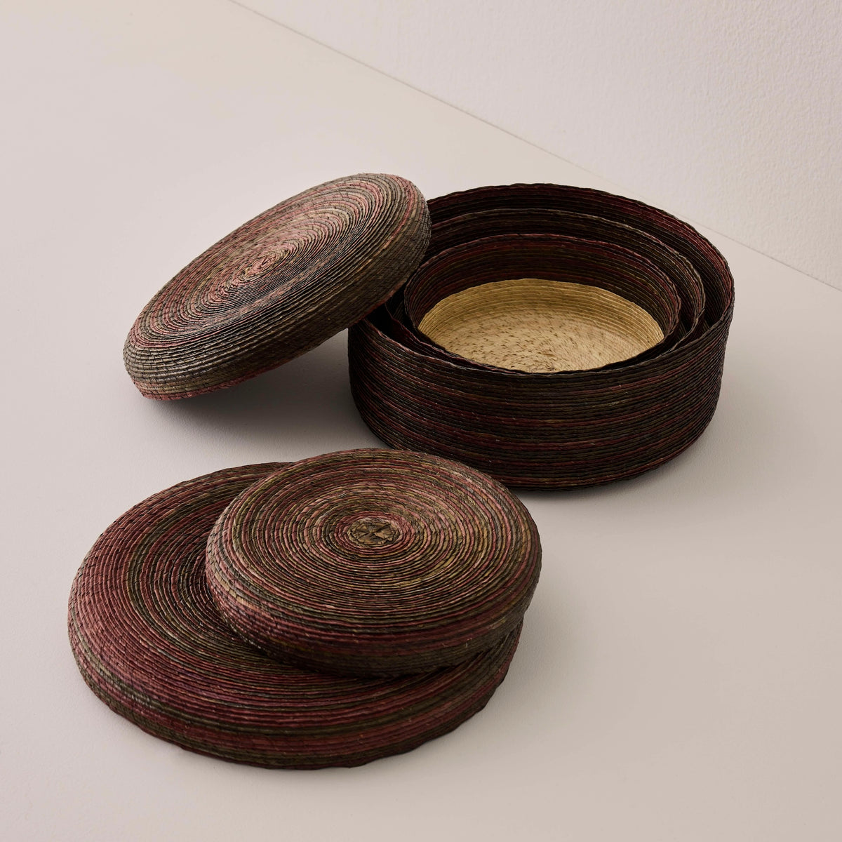 Goodee-Makaua-Round Woven Lidded Basket - Exclusive - Color - Zebra Mulberry