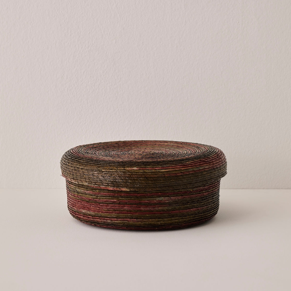Goodee-Makaua-Round Woven Lidded Basket - Exclusive - Color - Zebra Mulberry