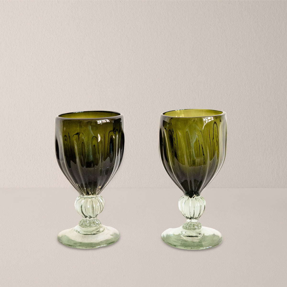 Goodee-Volverde-Petal Stemmed Wine Glass - Set of 2 - Color - Olive