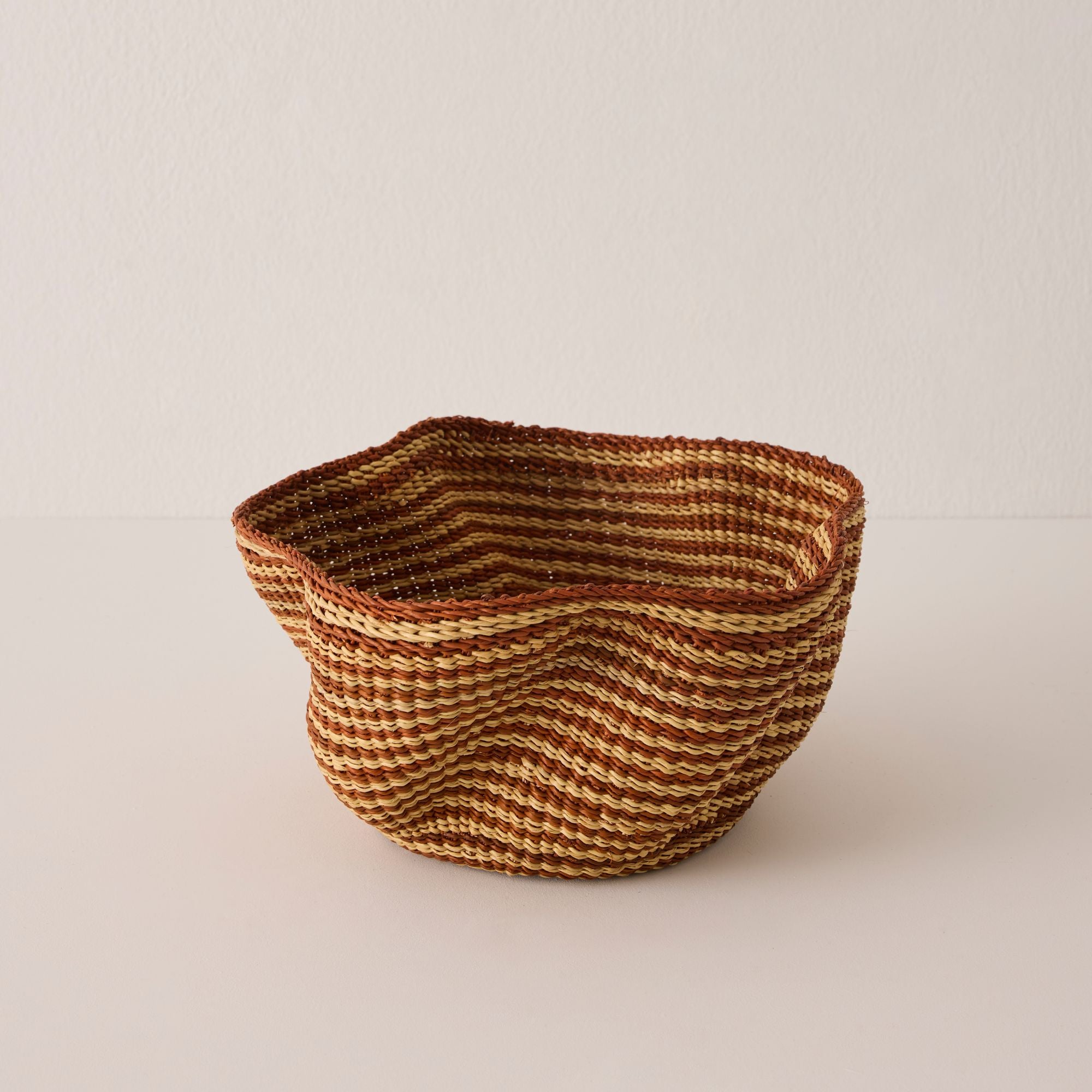 Goodee-Baba Tree-Tiny Pakurigo Wave Decor Basket - Color - Terracotta Stripe