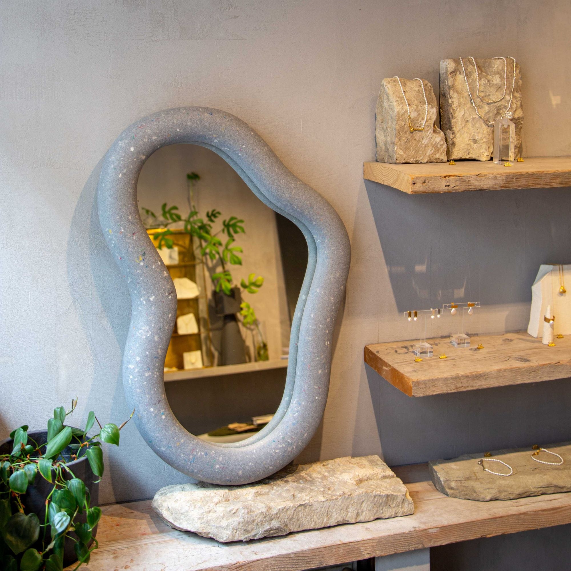 Goodee-ecoBirdy-Marine Mirror - Color - Stony Grey