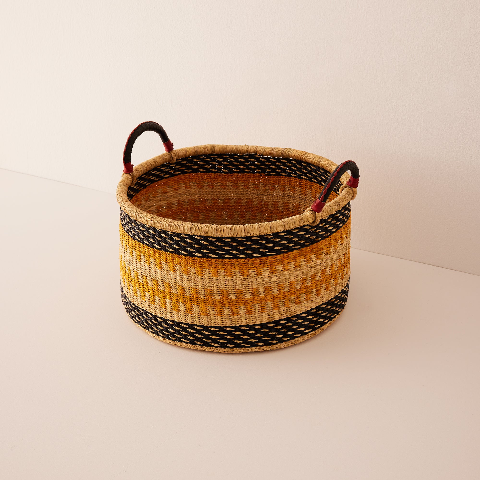 Goodee-Baba Tree-Medium Woven Short Basket - Color - Natural, Black & Yellow