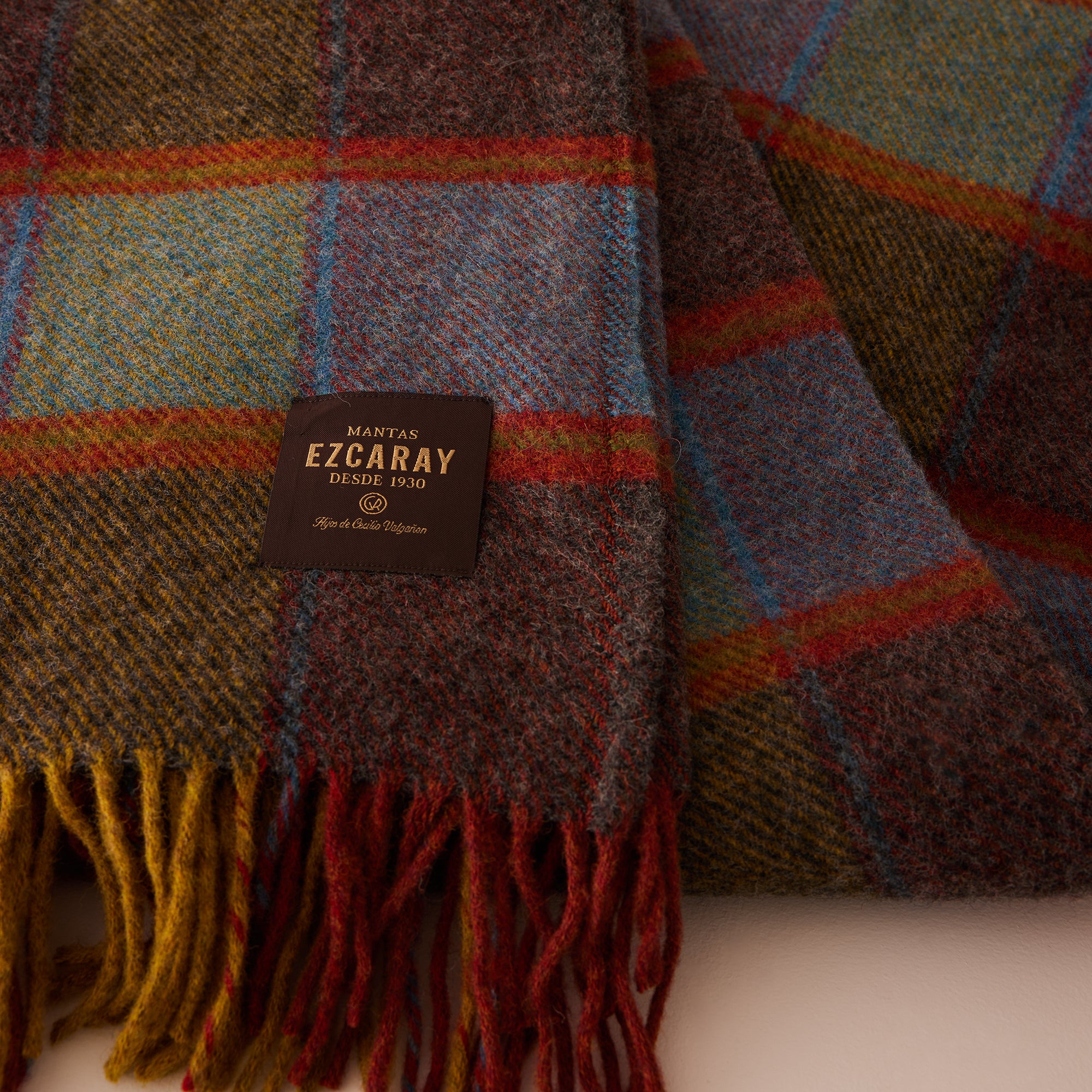 Goodee-Ezcaray-Shetland-Throw - Color - Blueberry Patch