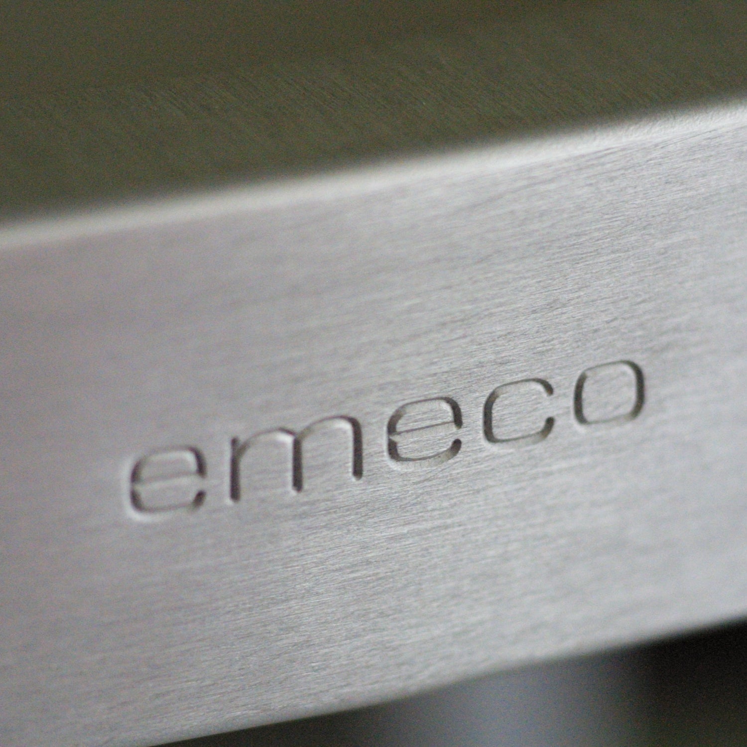 Goodee-Emeco-Navy Chair - Color - Handbrushed Aluminum