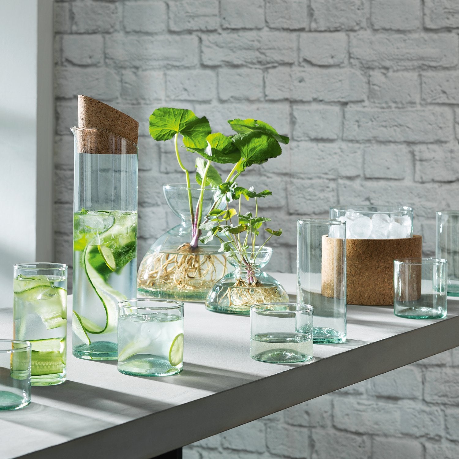 Goodee-LSA International-Canopy Vase