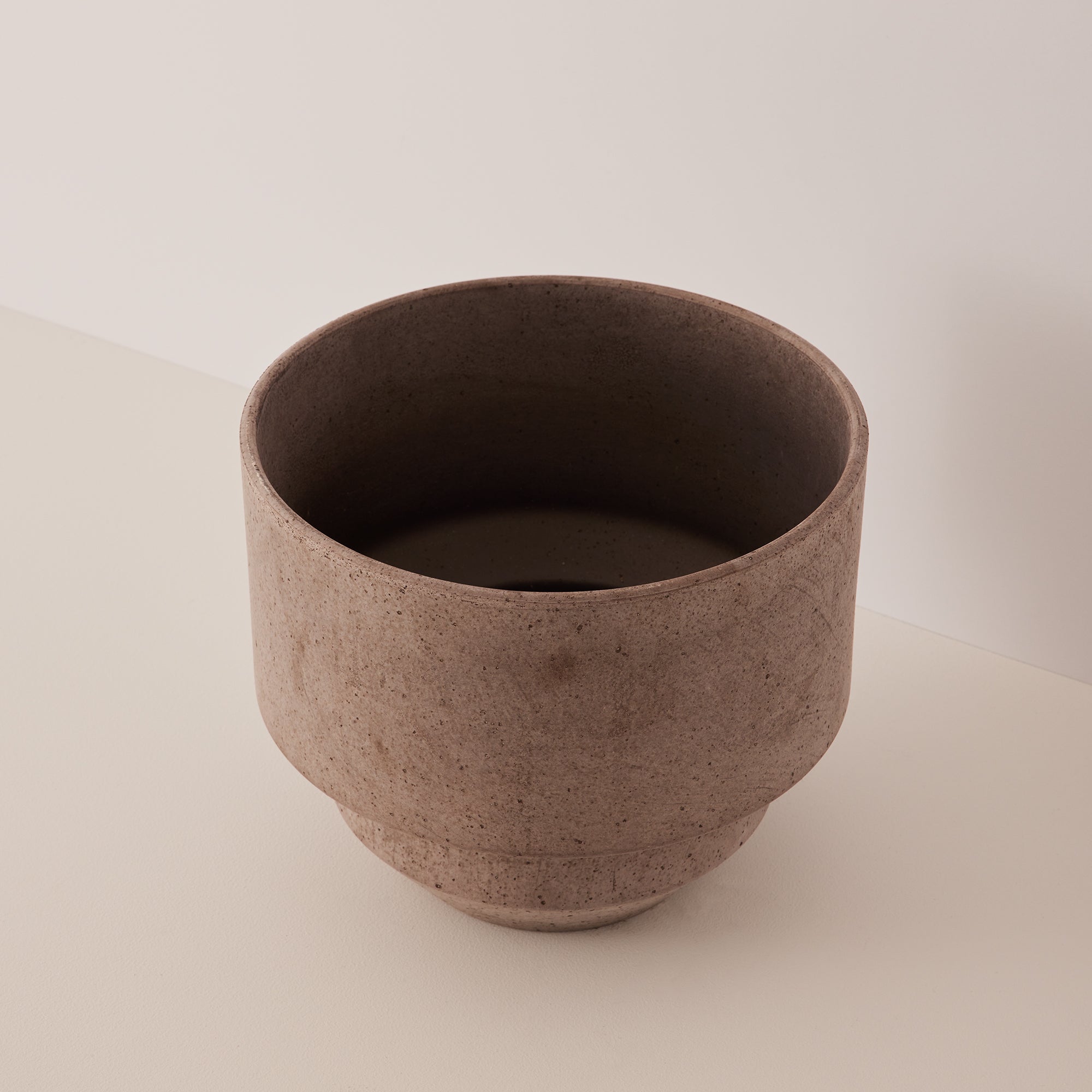 Goodee-Bergs Potter-Hoff Ø30 Planter - Color - Raw Grey