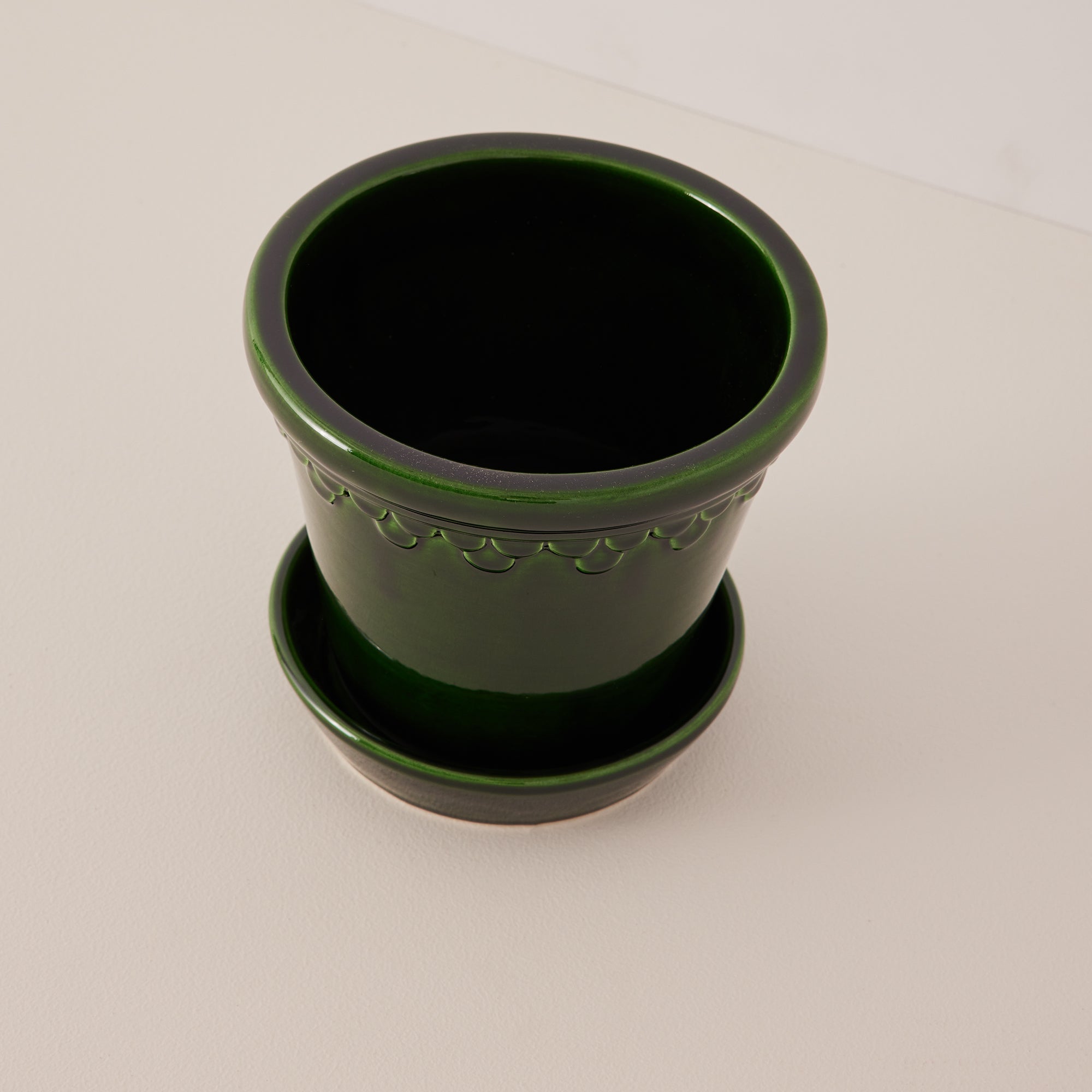 Goodee-Bergs Potter-Copenhagen Ø14 Planter & Saucer - Color - Emerald Glazed