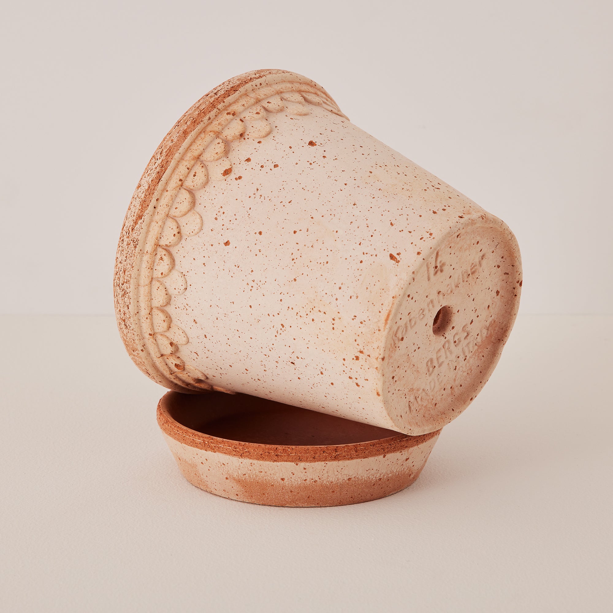 Goodee-Bergs Potter-Copenhagen Ø14 Planter & Saucer - Color - Raw Rosa
