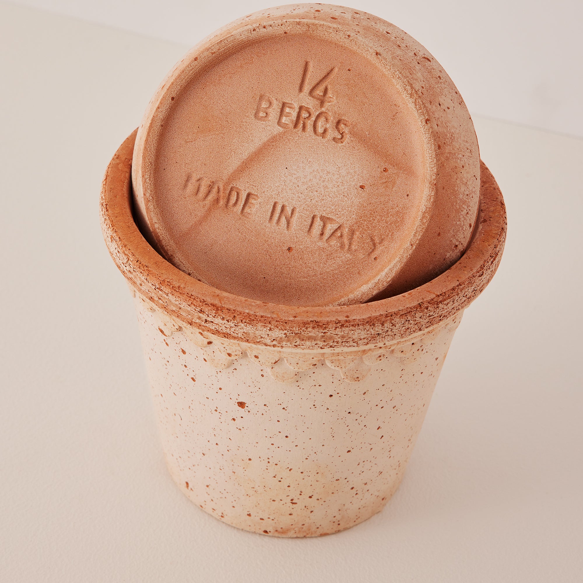 Goodee-Bergs Potter-Copenhagen Ø14 Planter & Saucer - Color - Raw Rosa