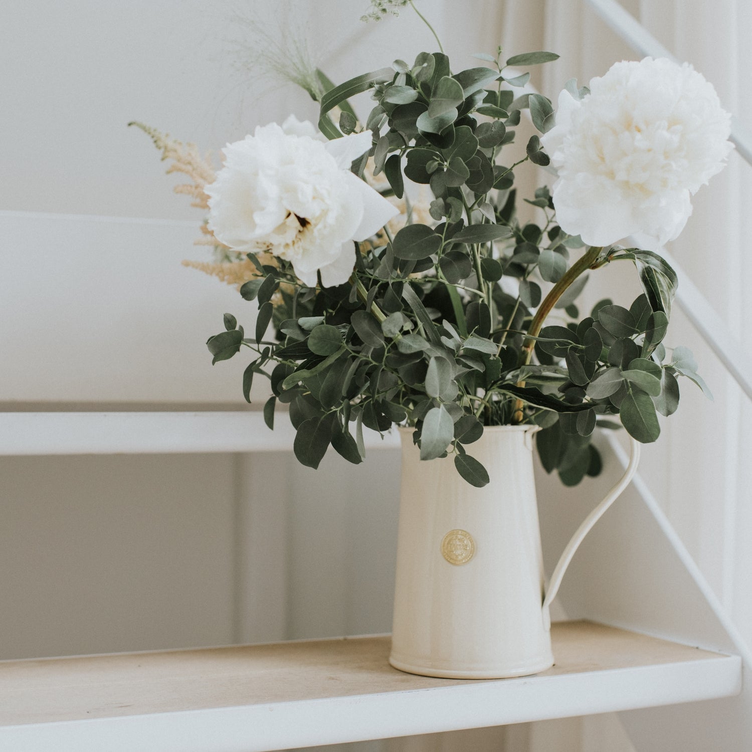 Goodee-Haws-Classic Jug - Color - Cream