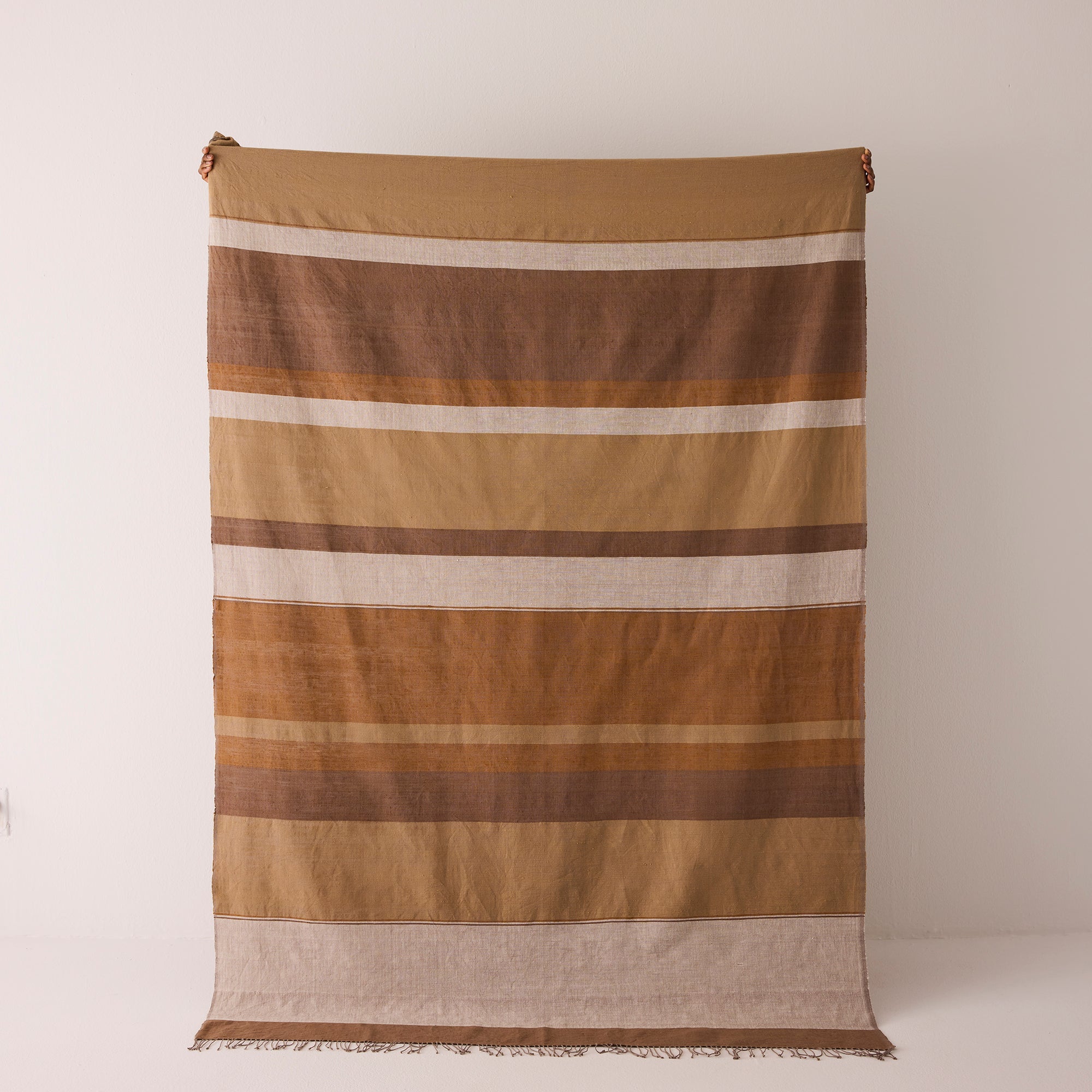 Goodee-Sabahar-Dalol Throw - Exclusive - Color - Mocha