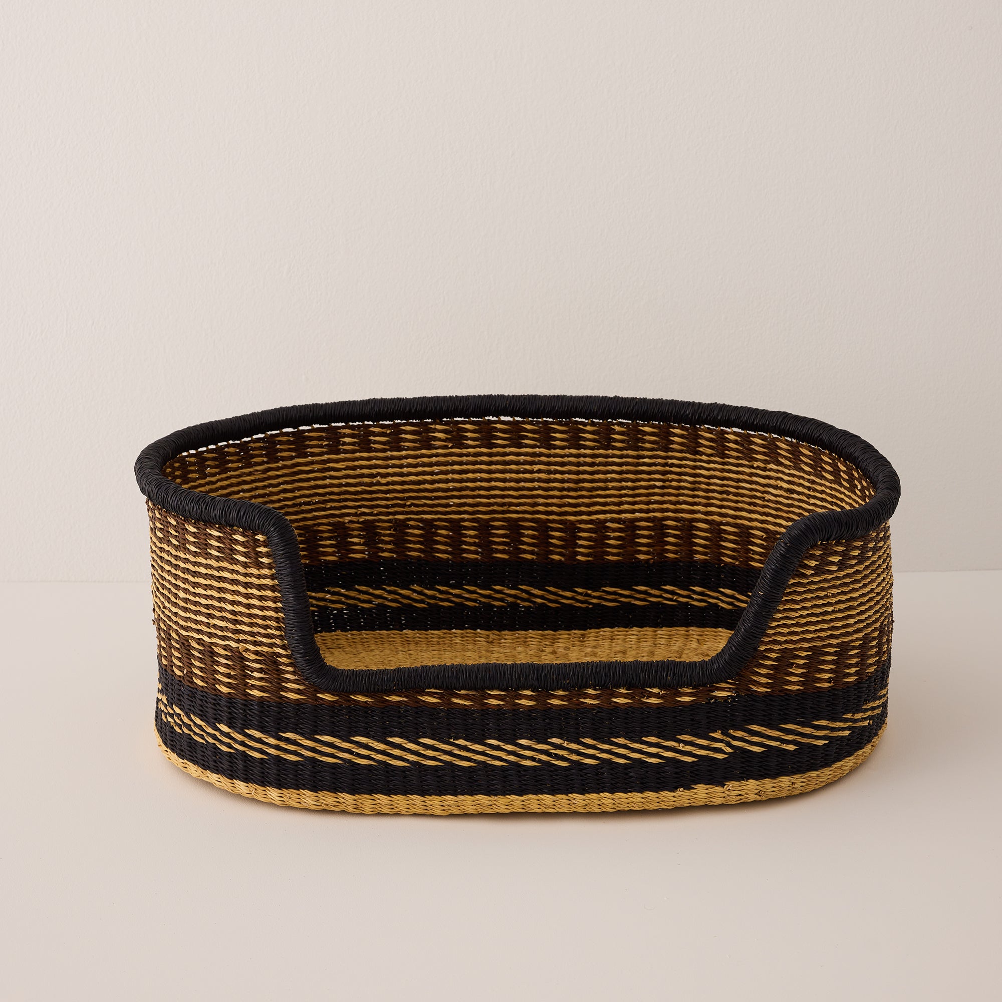 Goodee-Baba Tree-Medium Dog Bed Basket - Color - Brown & Natural