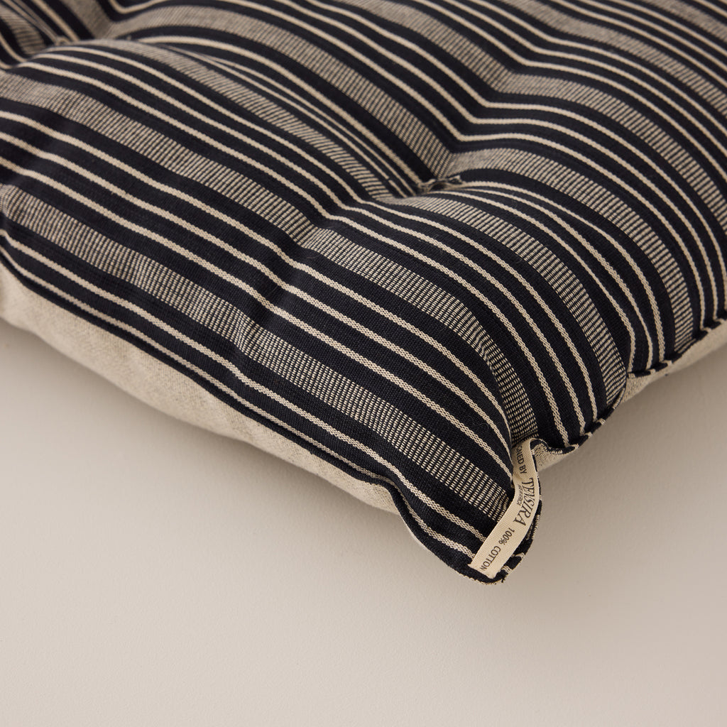 Goodee-Tensira-Dog Bed - Color - Black & Off-White Stripe