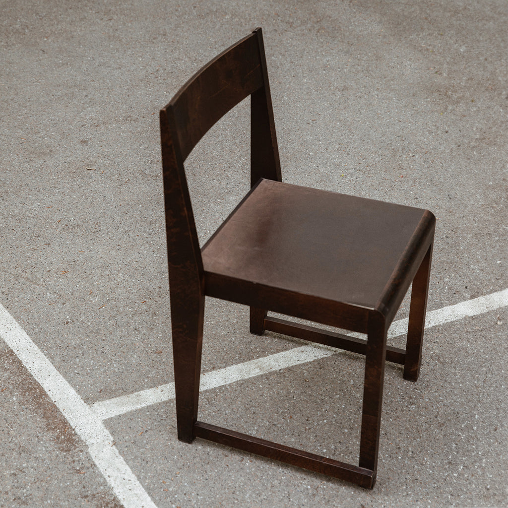 Goodee-Frama-Chair 01 - Color - Dark
