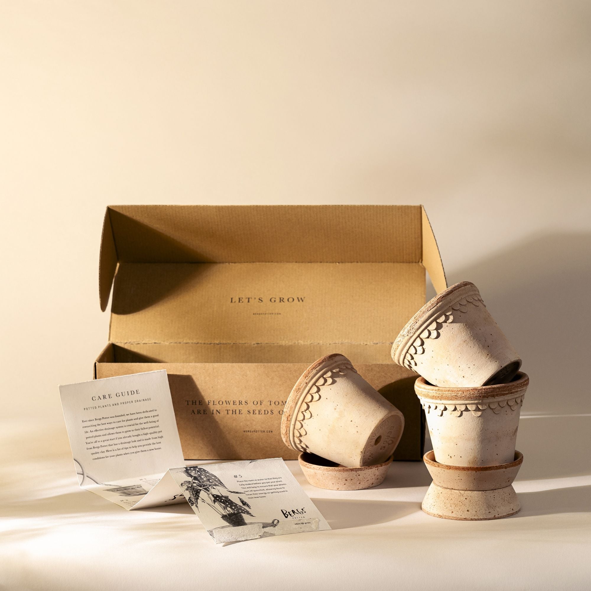 Goodee-Bergs Potter-Copenhagen Ø10 Planter & Saucer - Set of 3 - Color - Raw Rosa