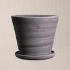 Goodee-Bergs Potter-Julie Ø30 Planter & Saucer - Color - Raw Grey