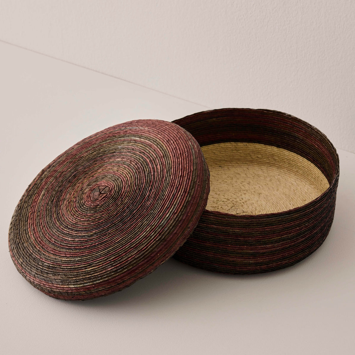 Goodee-Makaua-Round Woven Lidded Basket - Exclusive - Color - Zebra Mulberry