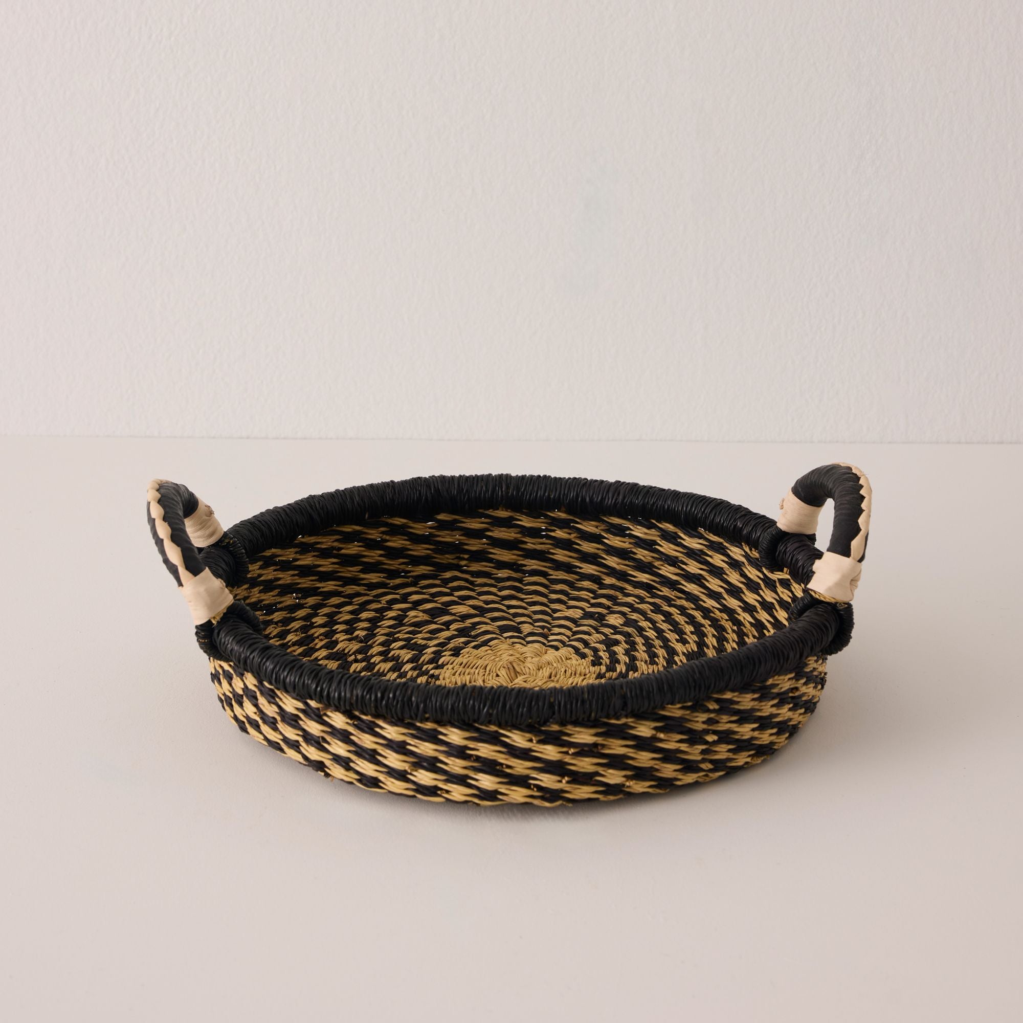 Mini Woven Tray - Exclusive - Color - Black & Natural 2