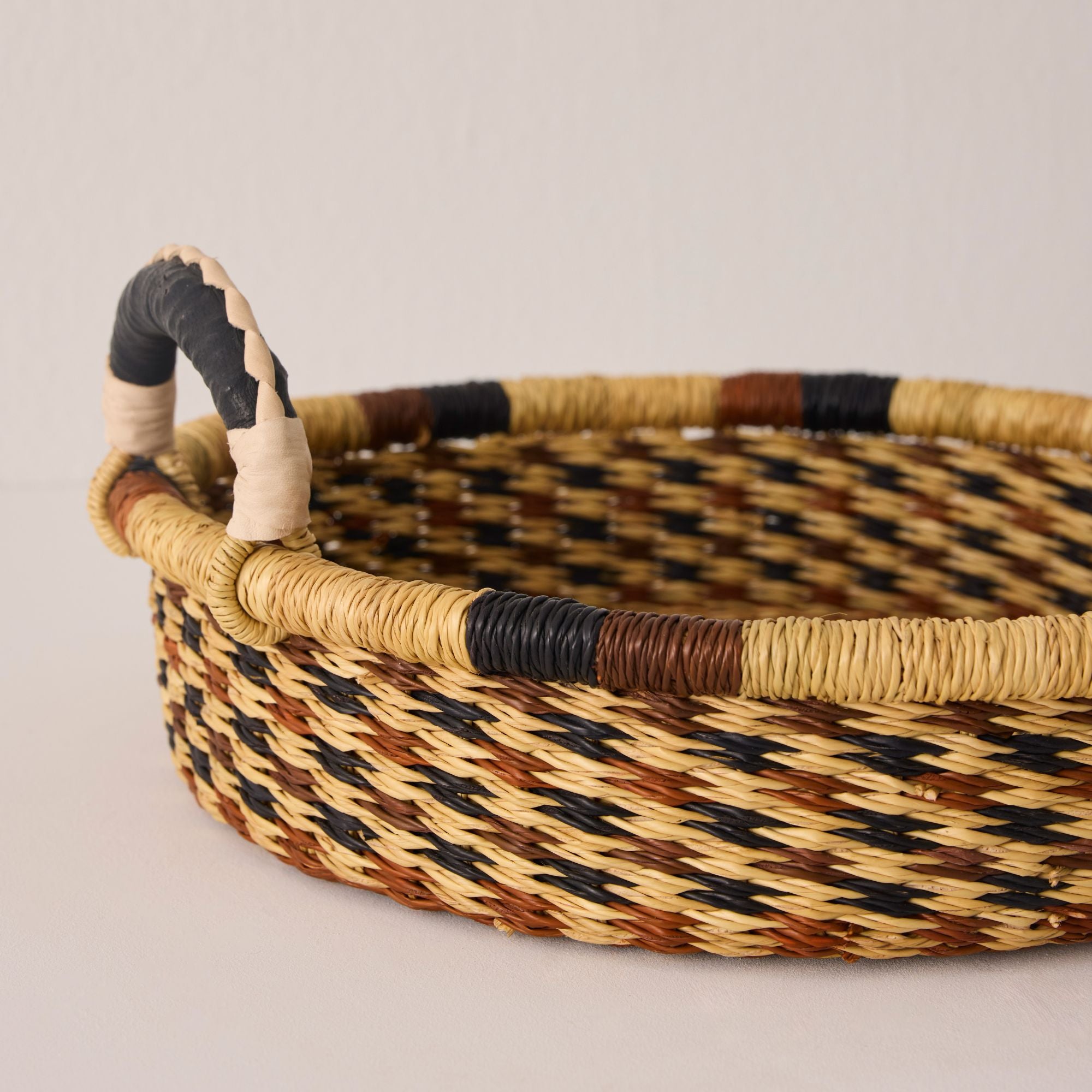 Mini Woven Tray - Exclusive - Color - Burgundy & Brown