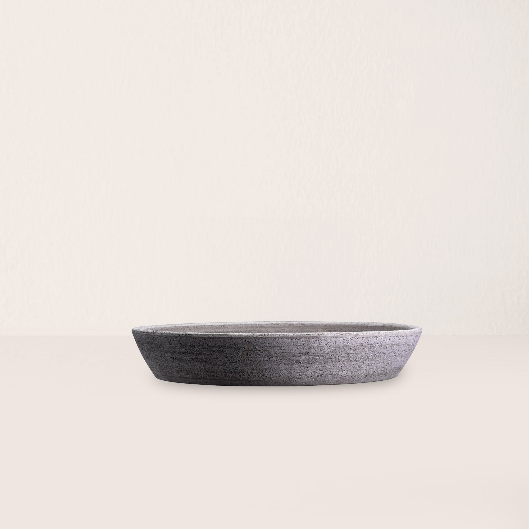 Goodee-Bergs Potter-Copenhagen Ø21 Low Planter & Saucer - Color - Raw Grey