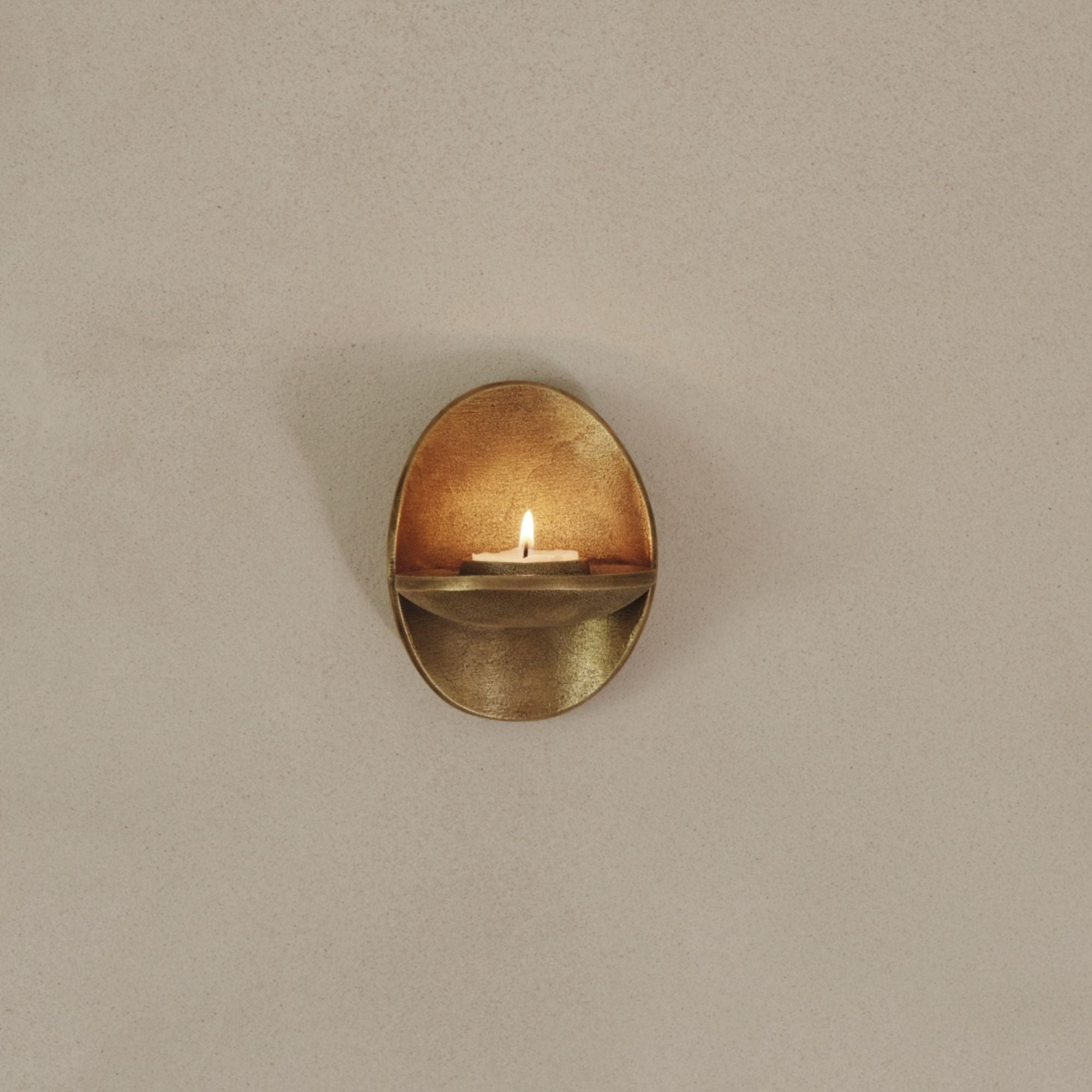Goodee-Ferm Living- Agapé Tealight Candle Holder - Color - Brass