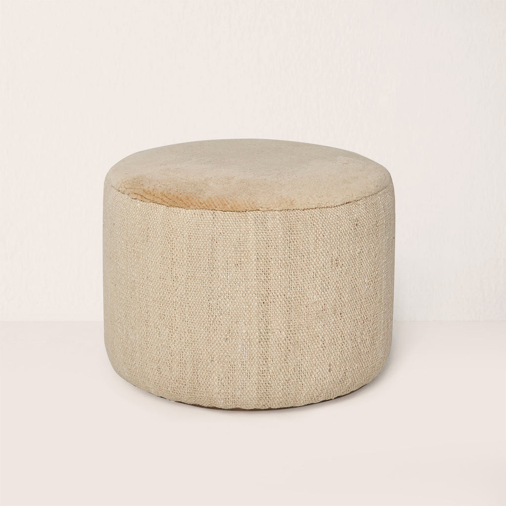 Goodee-nanimarquina-tres-persian-pouf-medium-03POUFTREPERVEGM
Color: Vegetal