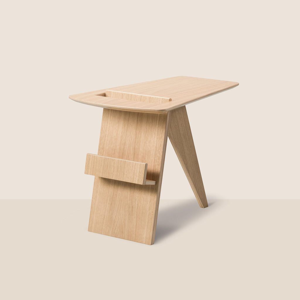 Goodee-Fredericia-Magazine Side Table - Color - Oak Lacquered