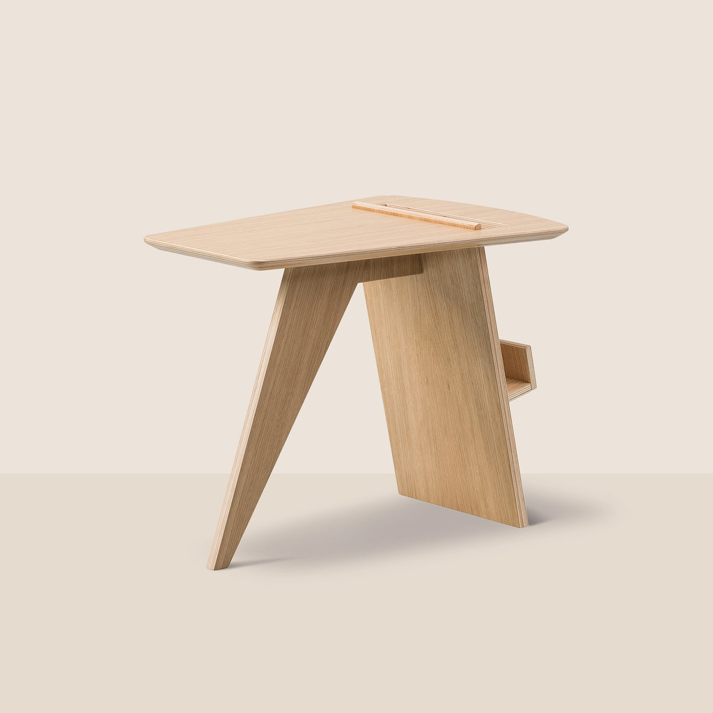 Goodee-Fredericia-Magazine Side Table - Color - Oak Lacquered