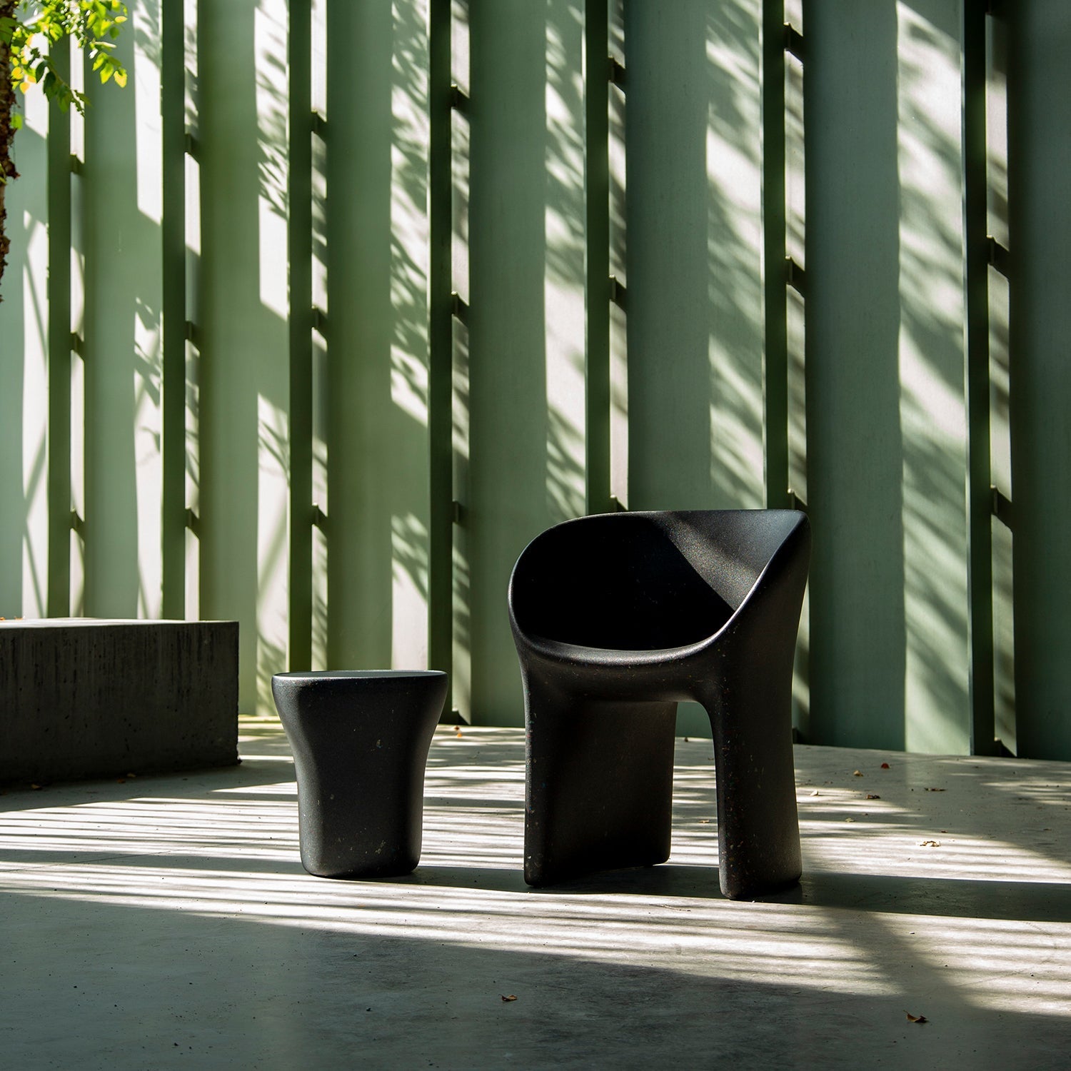 Goodee-ecoBirdy-Judy Side Table - Color - Shadow