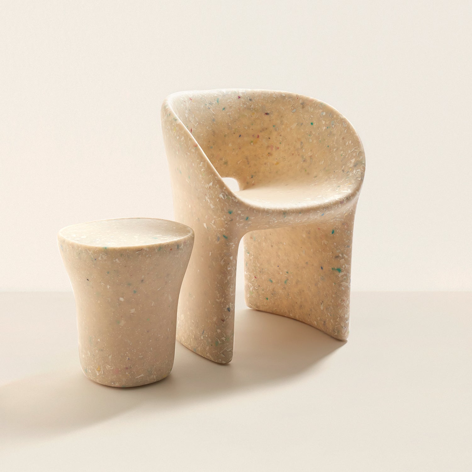 Goodee-ecoBirdy-Richard Chair - Color - Faded White