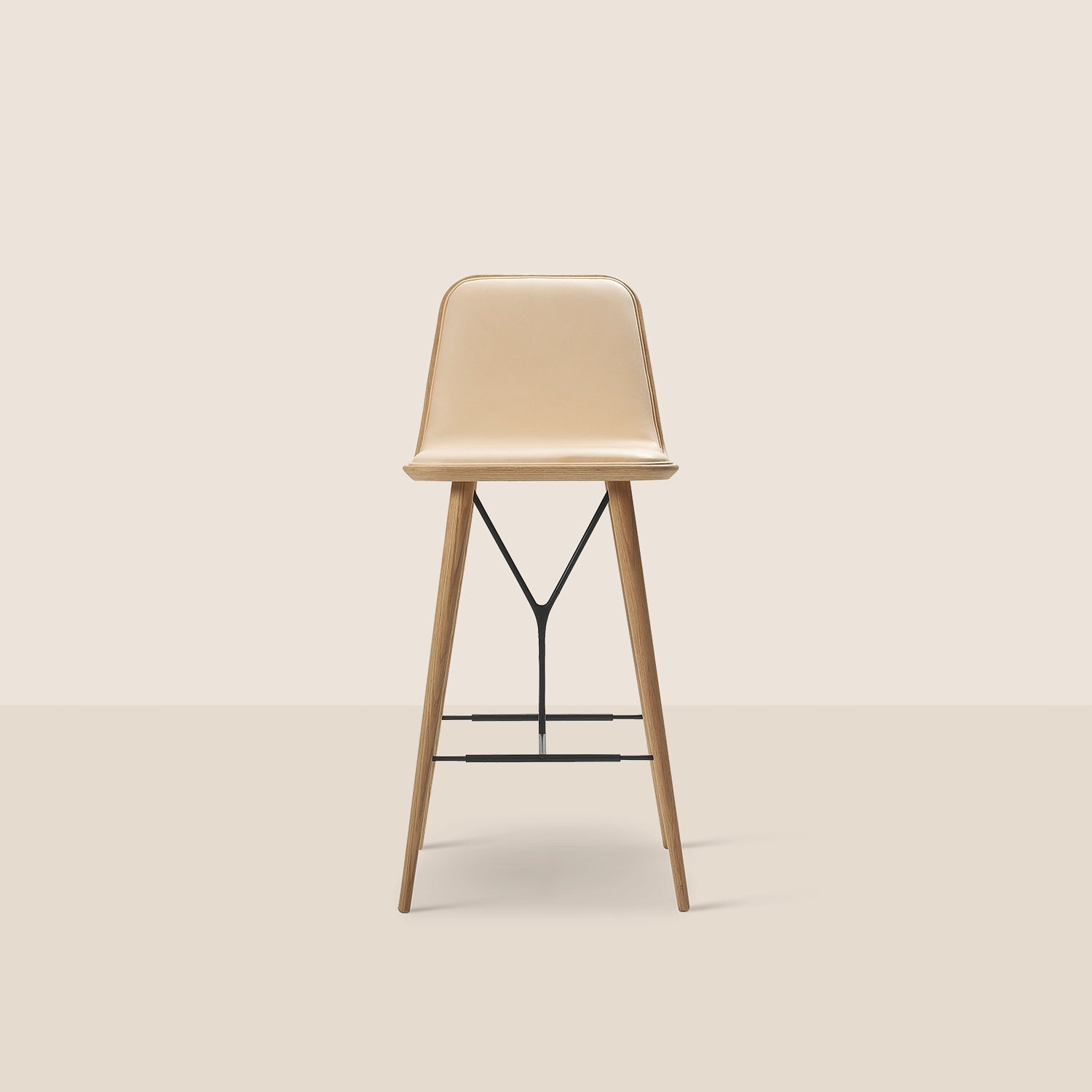 Goodee-Fredericia-Spine Bar/Counter Stool with Back - Wood Base - Color - Natural Vegeta Leather