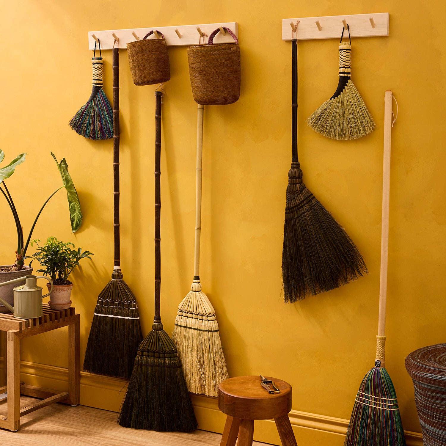 Goodee-Baan Boon-Bamboo Handle Broom - Brown & Black - Color - Brown & Black