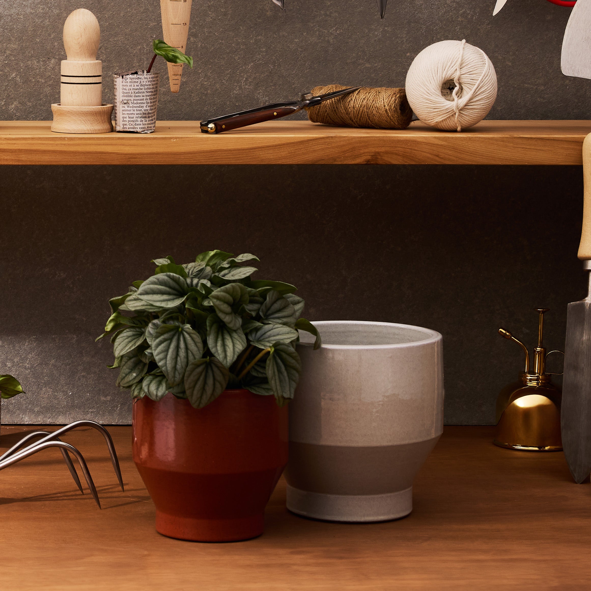 Goodee-Skagerak by Fritz Hansen-Edge Pot 18 - Color - Light Grey