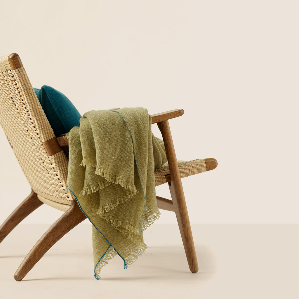 Goodee-Teixidors-Jazz Throw - Couleur - Vert olive pâle