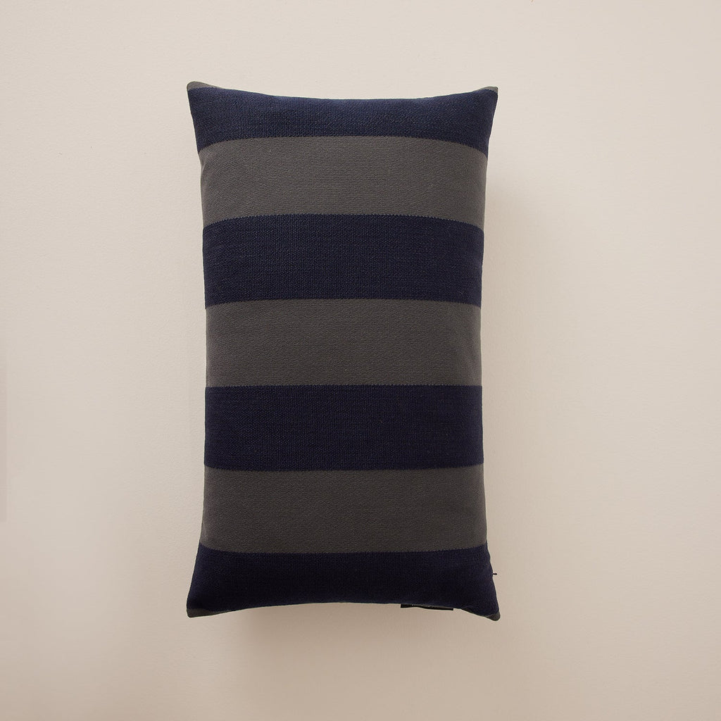 Goodee-Kvadrat/Raf Simons-Reflex Cushion - Color - Grey & Blue