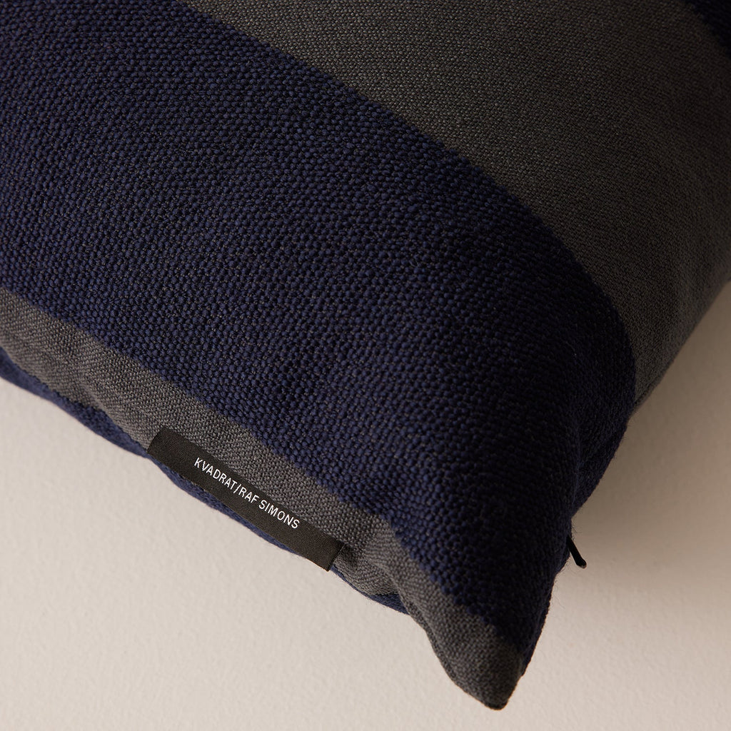 Goodee-Kvadrat/Raf Simons-Reflex Cushion - Color - Grey & Blue