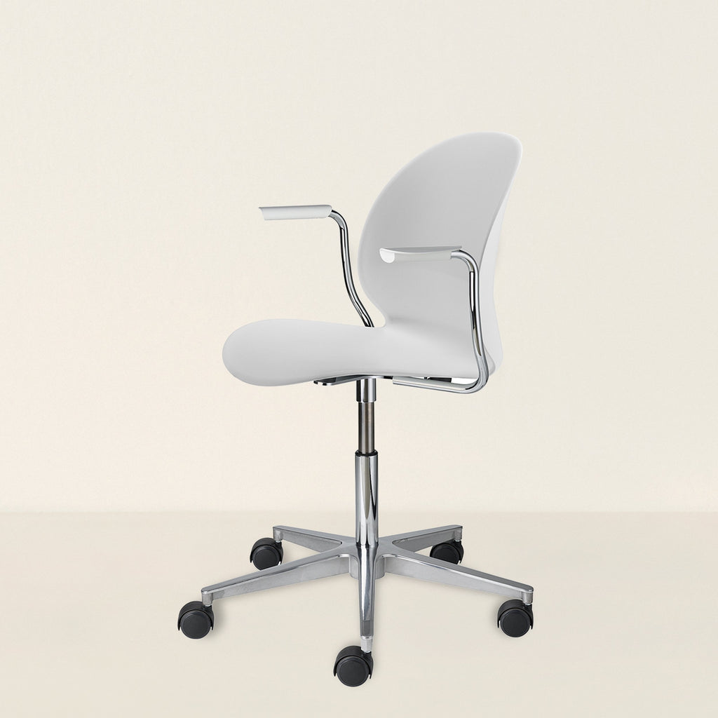 N02 Recycle Swivel Armchair - Color - Off White