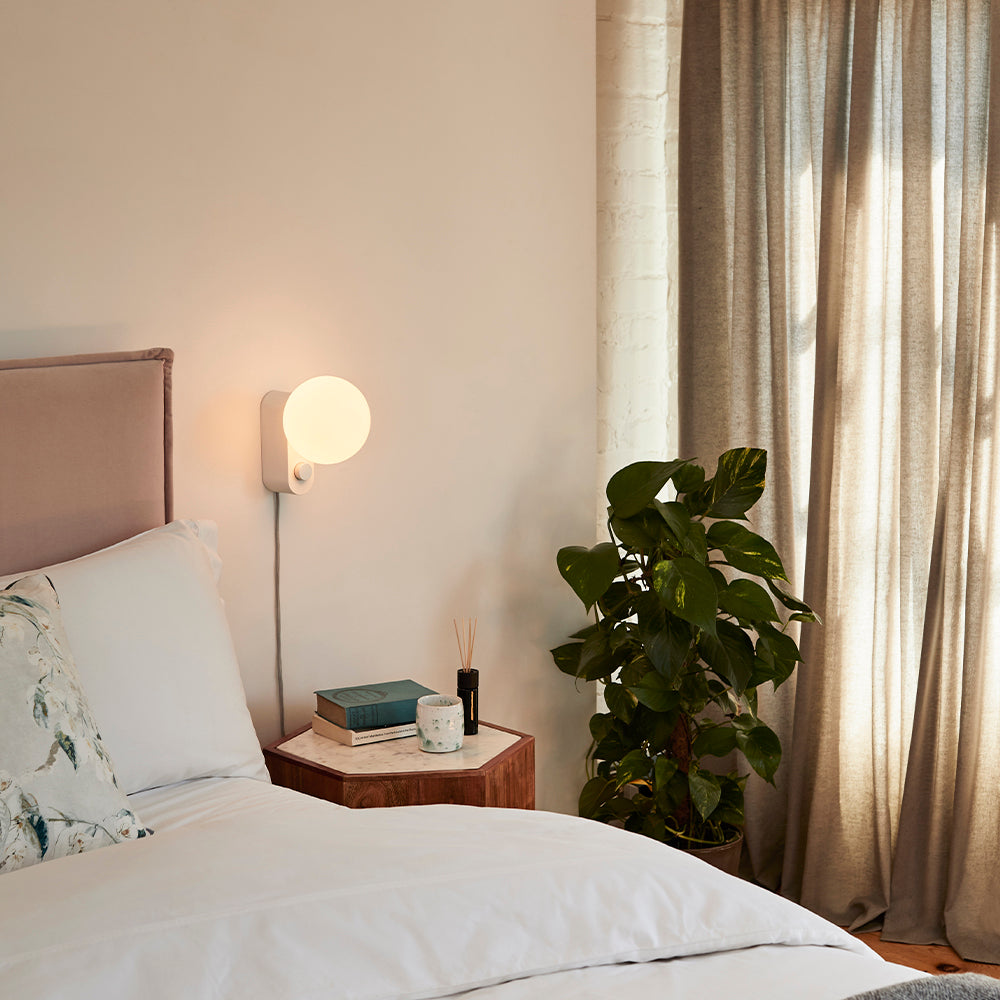 Goodee-Tala Alumina Table Lamp with Sphere IV - Color - Chalk
