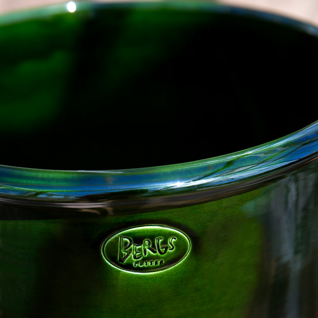 Goodee-Bergs Potter-Modena 35 - Color - Emerald Glazed