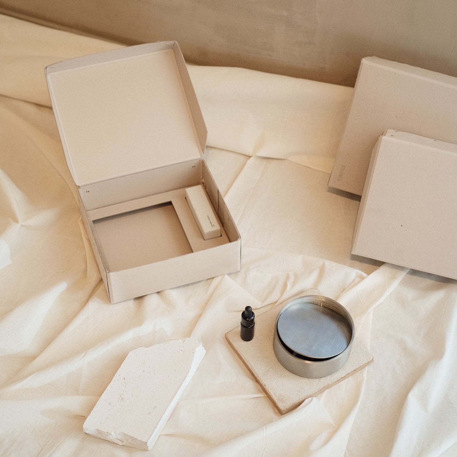 1917 | Sphere Oil Diffuser – Goodee