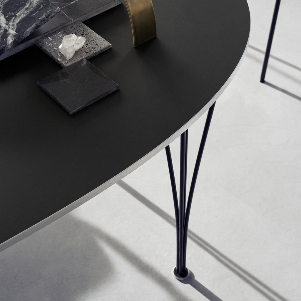 Superellipse Table - Color - Black