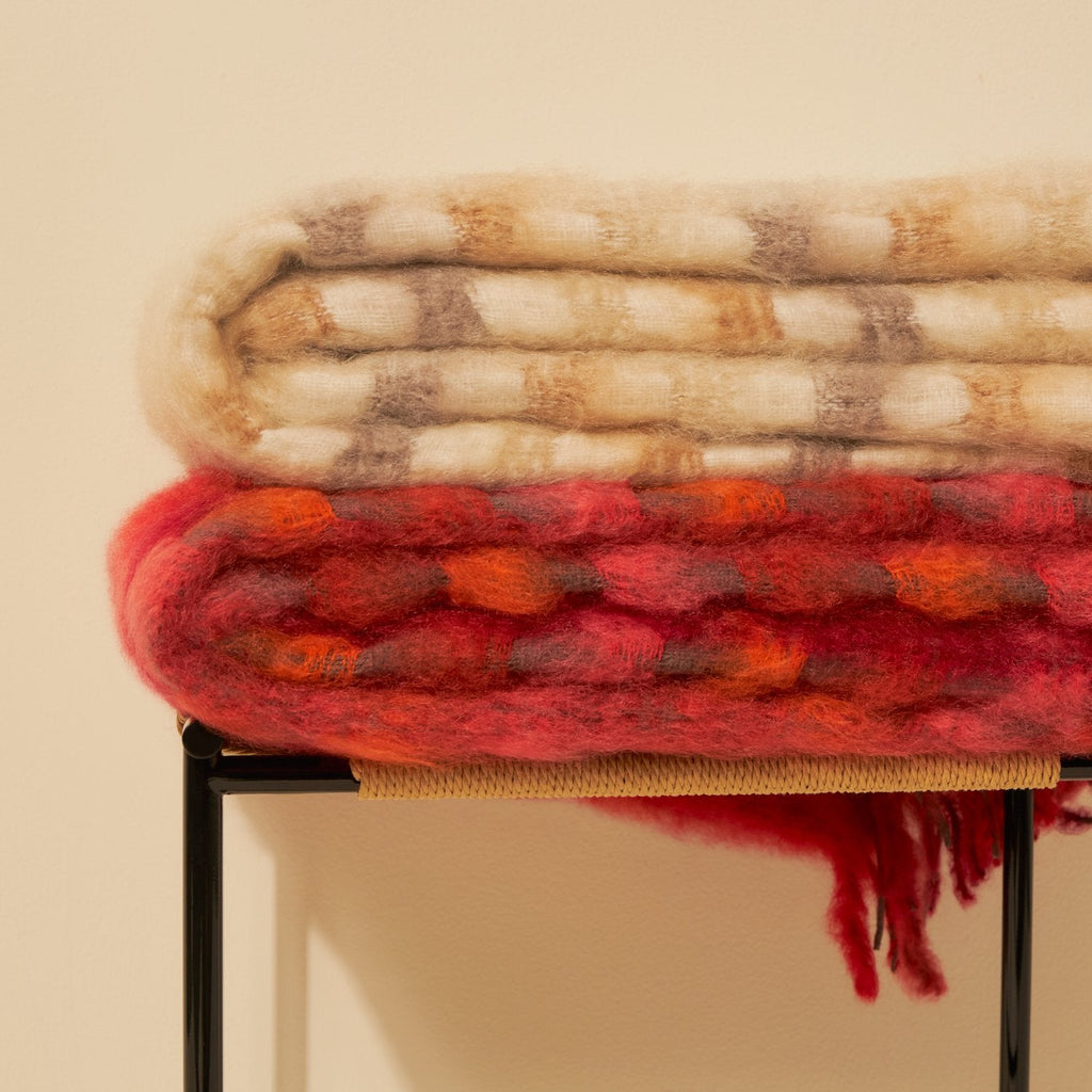 Goodee-Ezcaray-Mia-Throw - Color - Alabaster