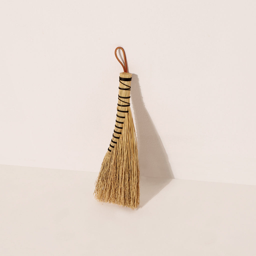 Goodee-Berea College-Tuxedo Broom